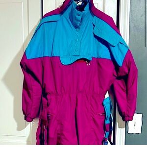 Vintage Serac SKI Suit! Zip- Fold down. Size 10 Womens Arm straps, Bibs snowsuit